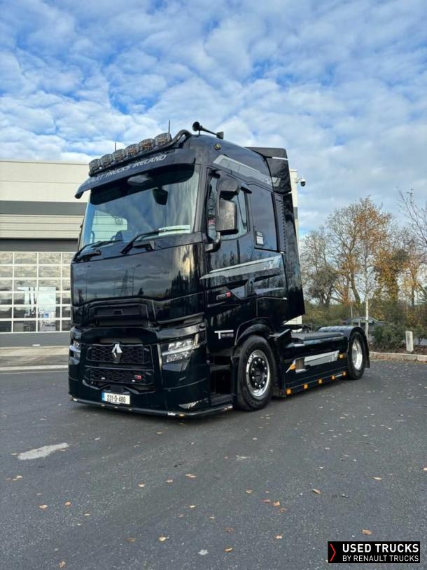 Renault Trucks T High
                                            