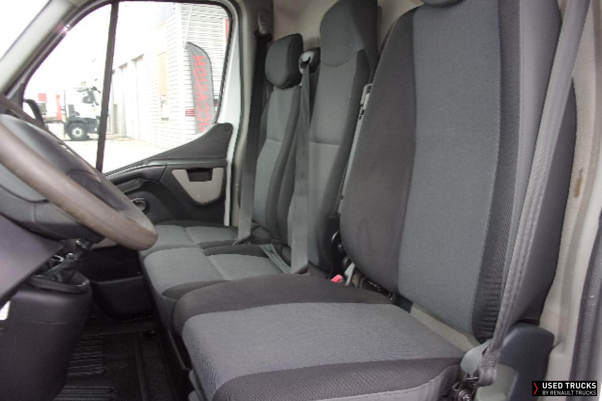 Renault Trucks Master 165
