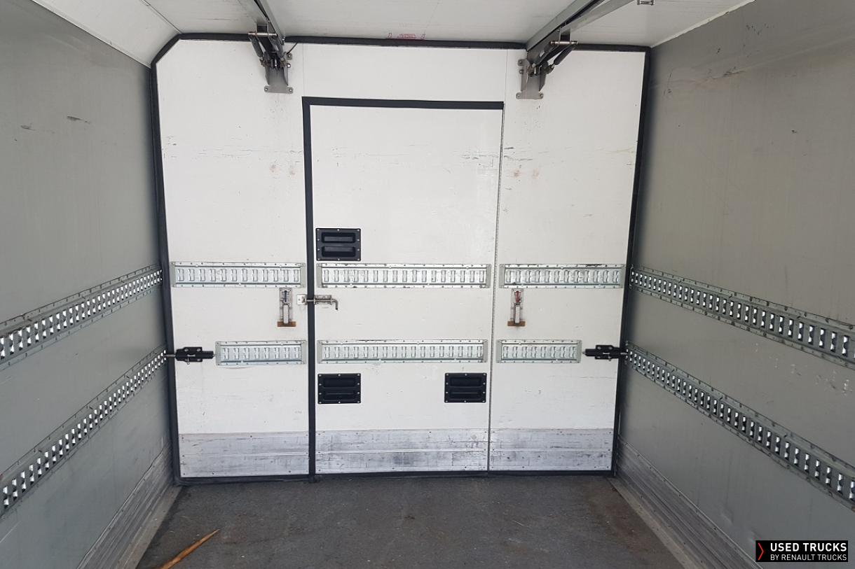 Renault Trucks D 210