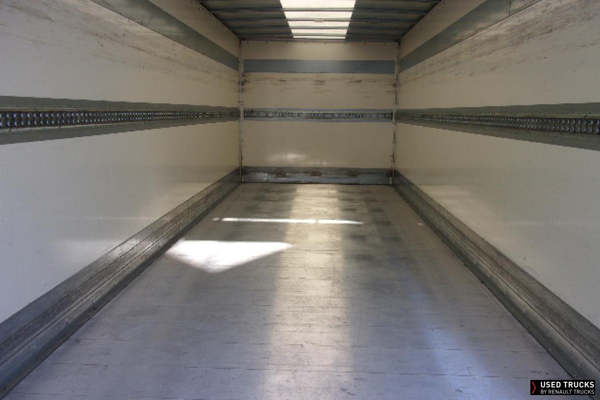 Renault Trucks D 240