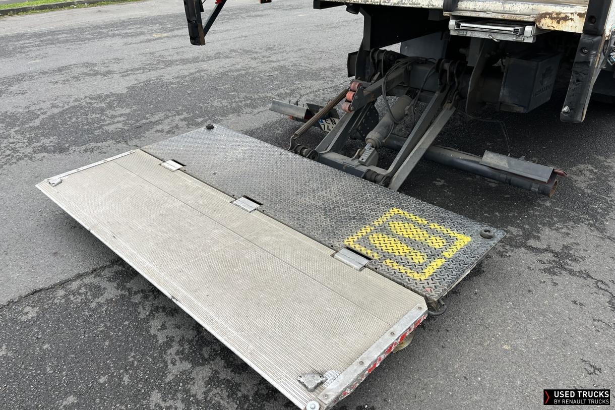 Renault Trucks D 210