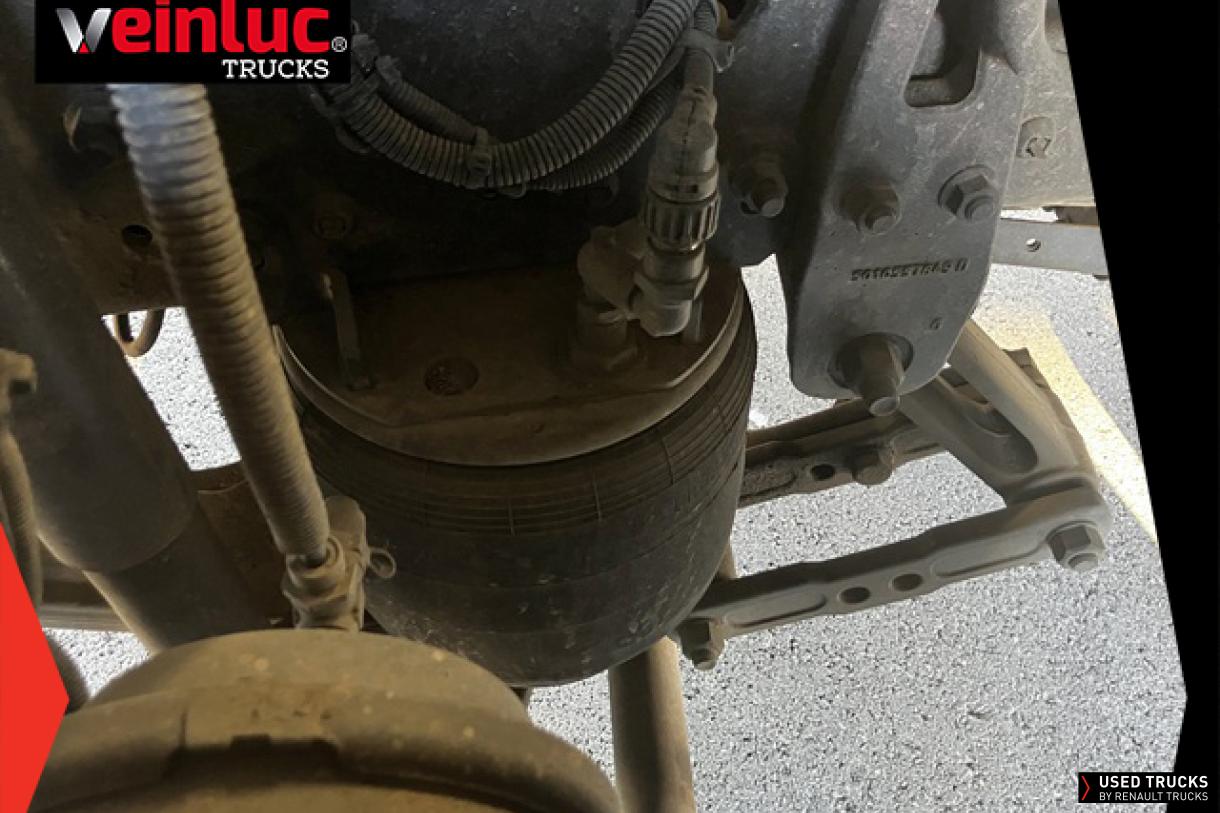 Renault Trucks Premium Route 380