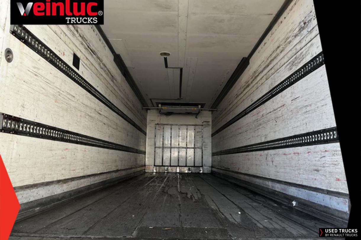Renault Trucks Premium Distribution 380