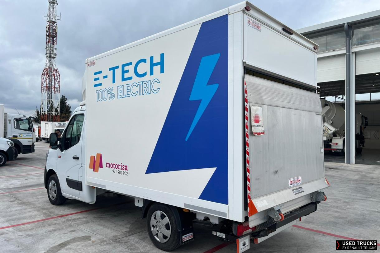 Renault Trucks Master 57