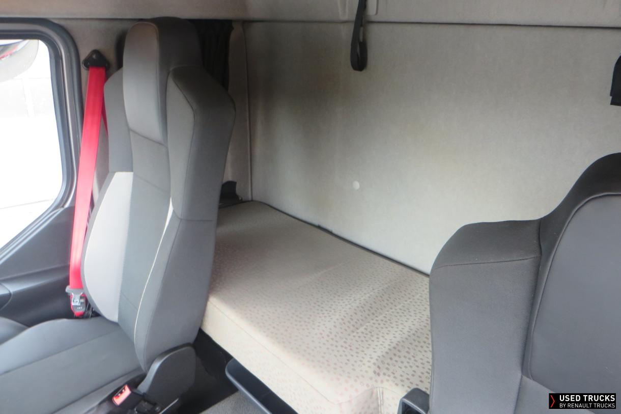 Renault Trucks D 280