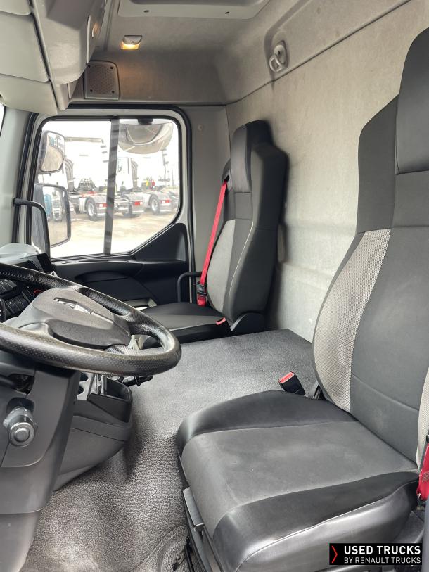 Renault Trucks D 240