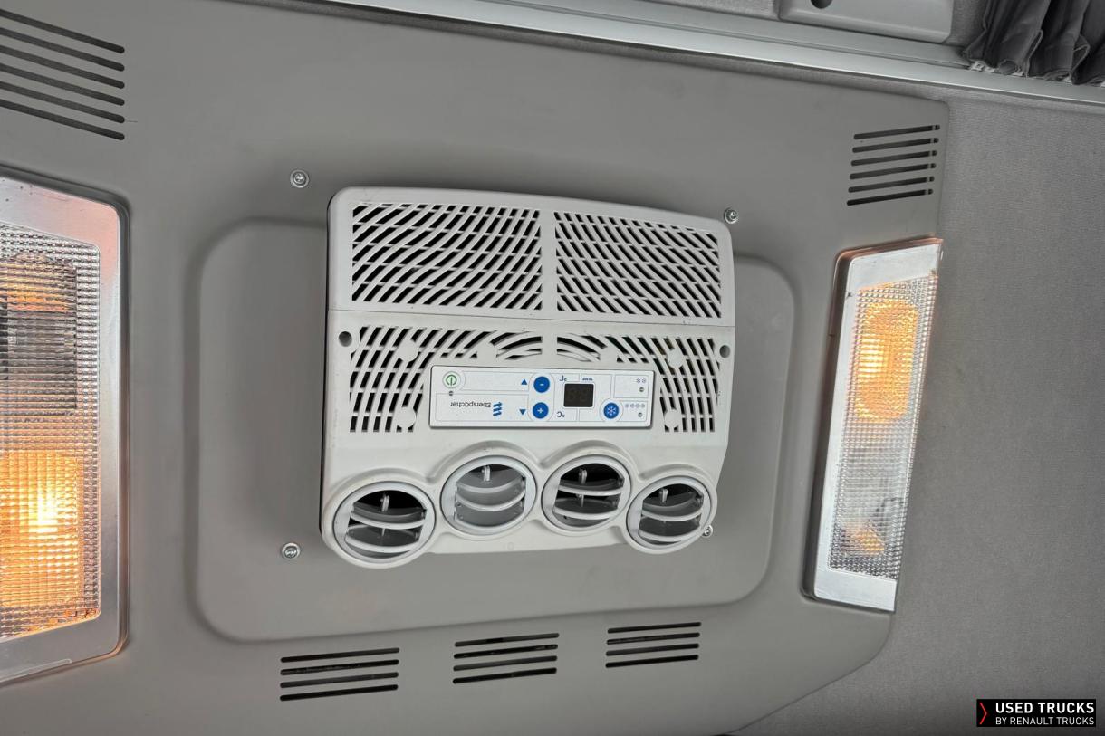 Renault Trucks T High 
