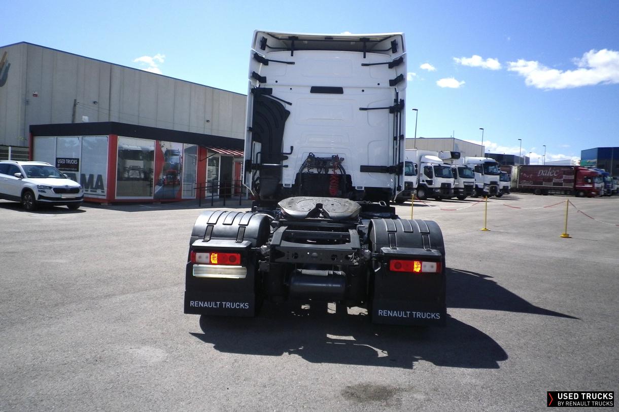 Renault Trucks T 440