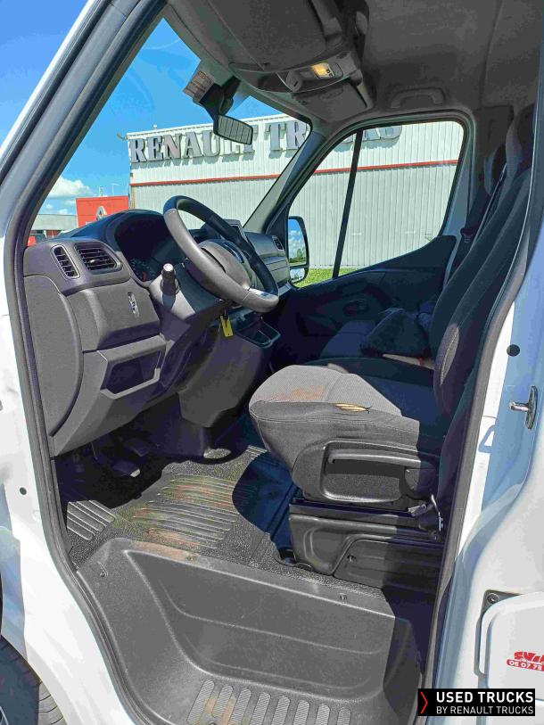 Renault Trucks Master 130