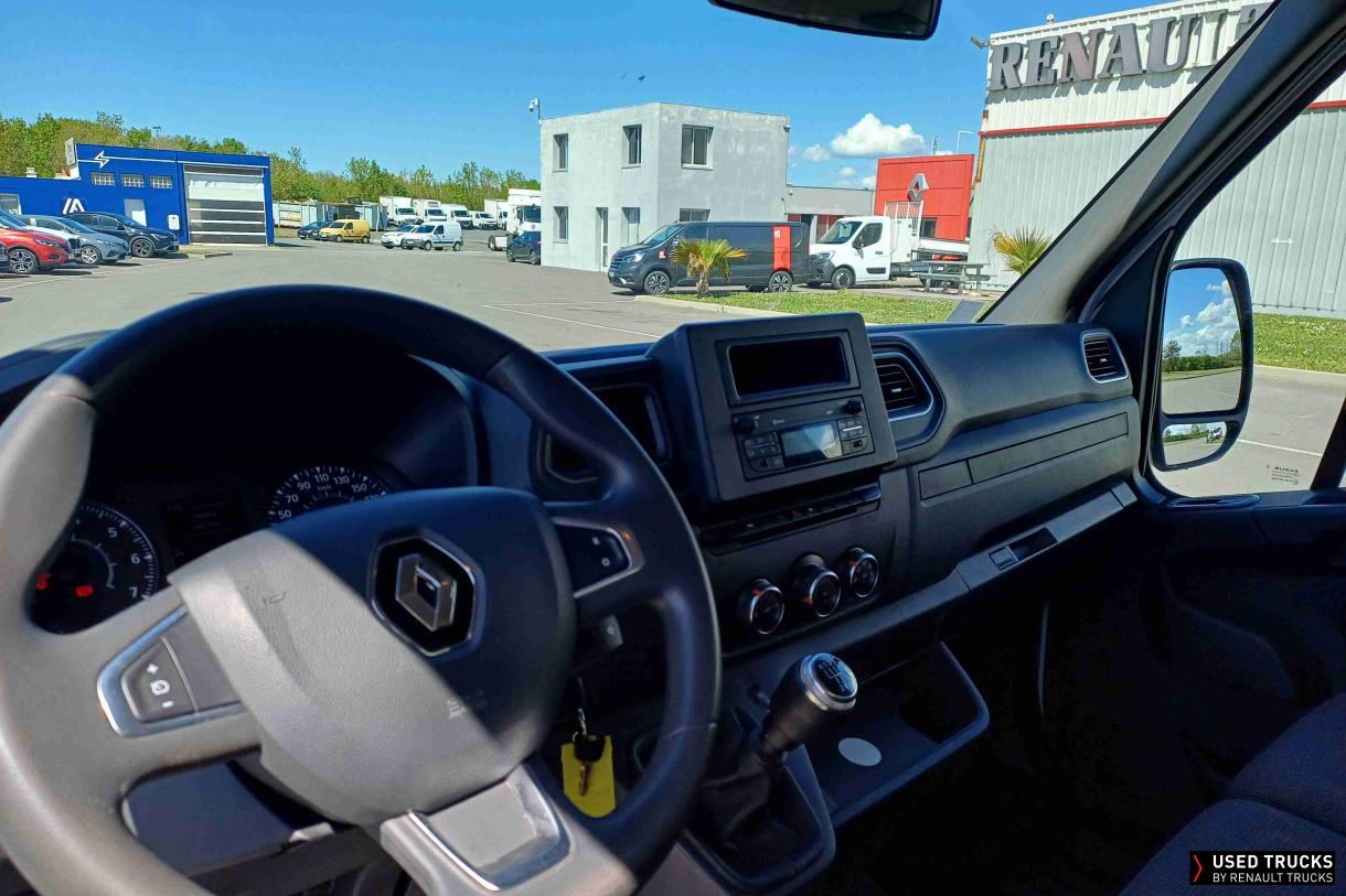 Renault Trucks Master 130