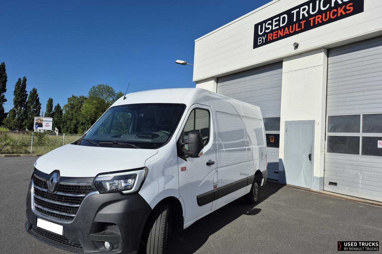 Renault Trucks Master 135