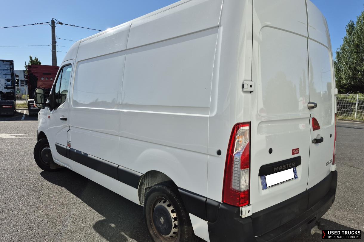 Renault Trucks Master 135