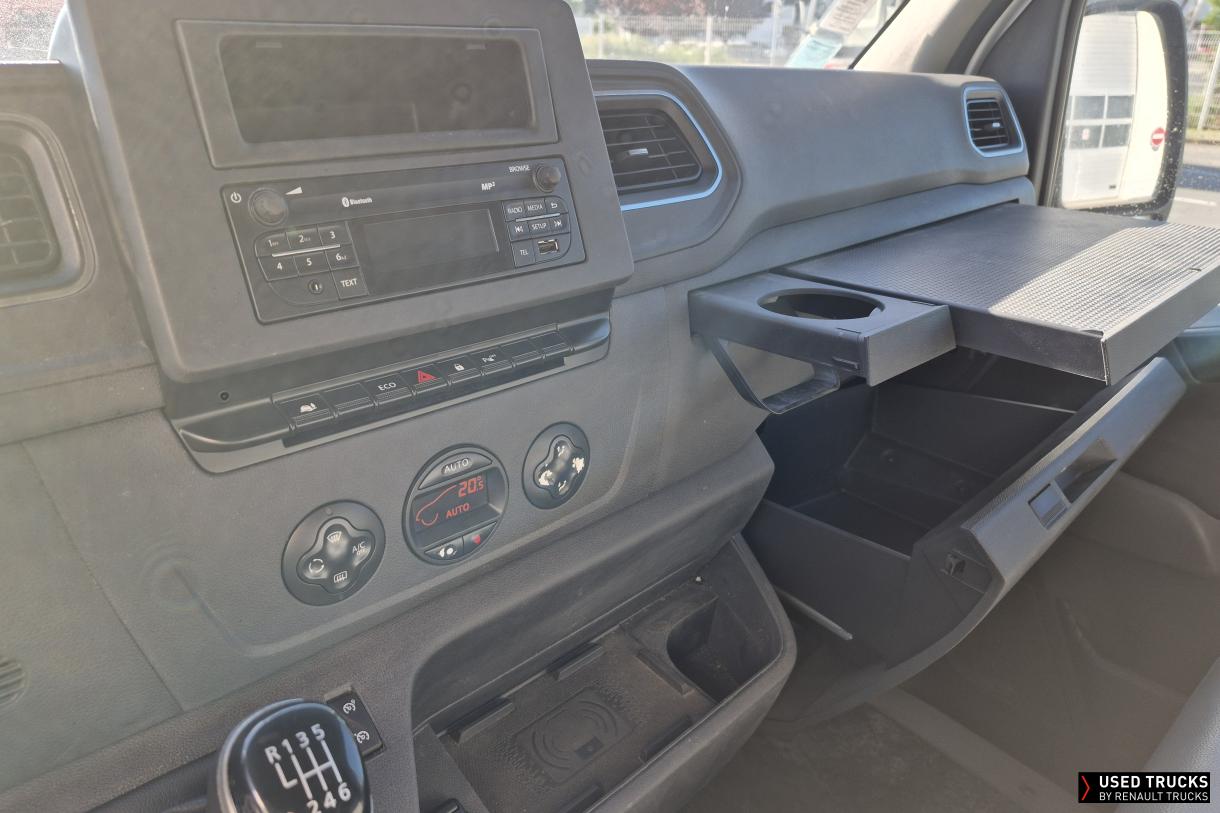 Renault Trucks Master 135