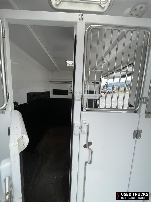Renault Trucks Master 165