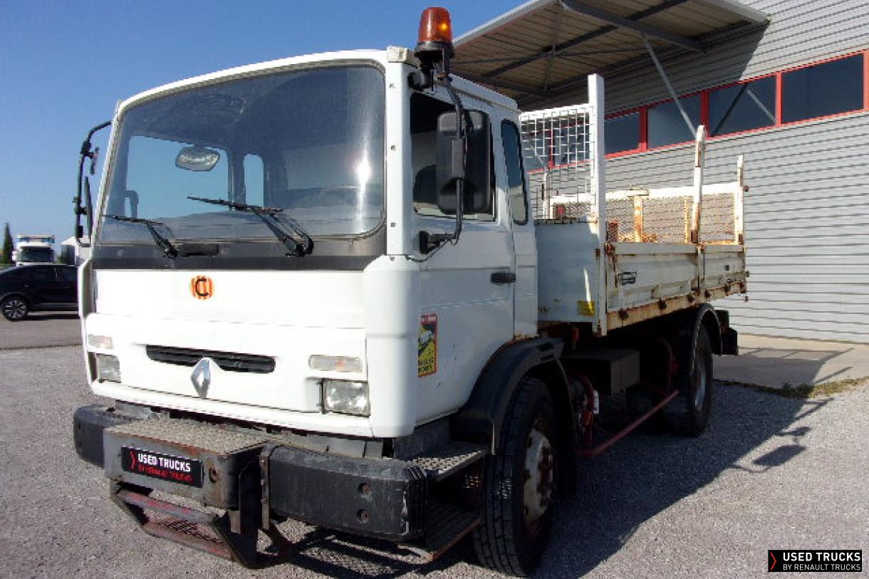 Renault Trucks Midliner 210