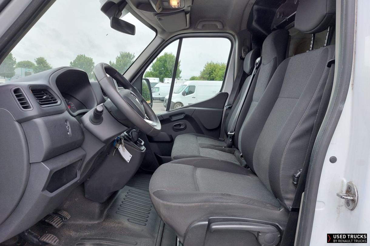 Renault Trucks Master 