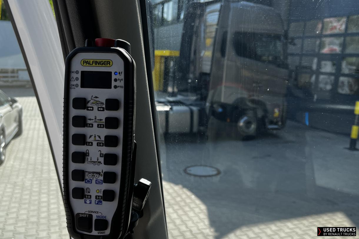 Renault Trucks D Wide 