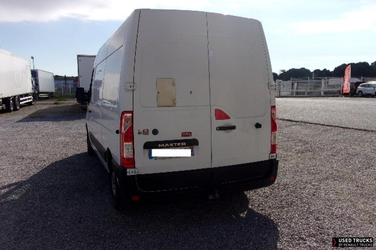 Renault Trucks Master 130