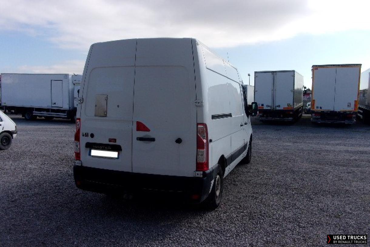 Renault Trucks Master 130