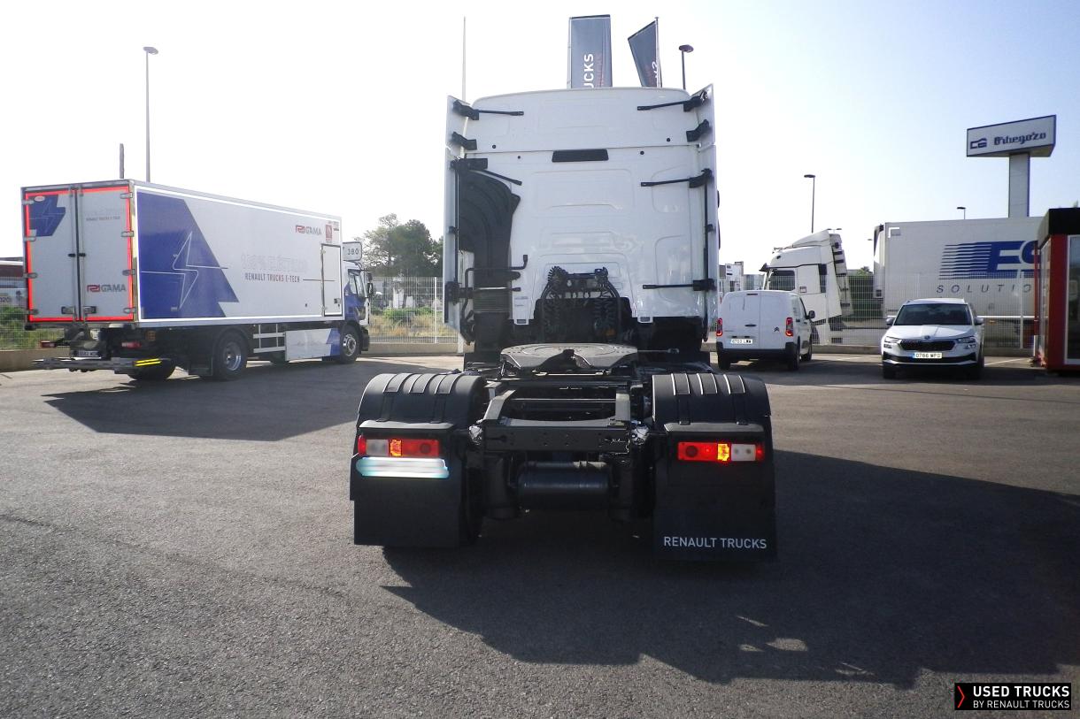 Renault Trucks C 440