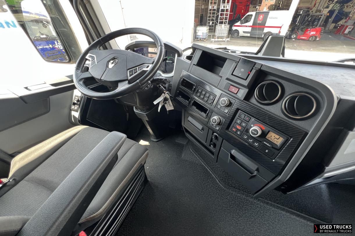 Renault Trucks T High 520