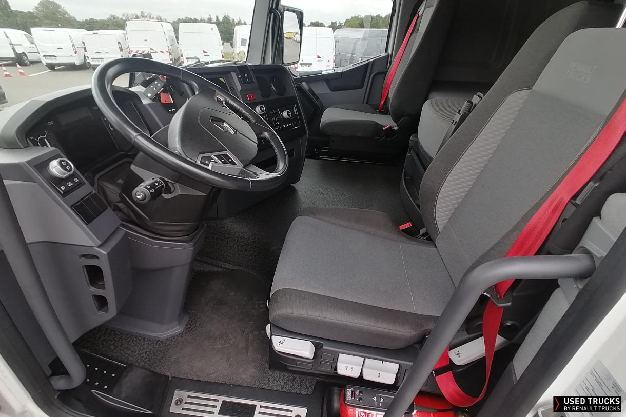 Renault Trucks T 440