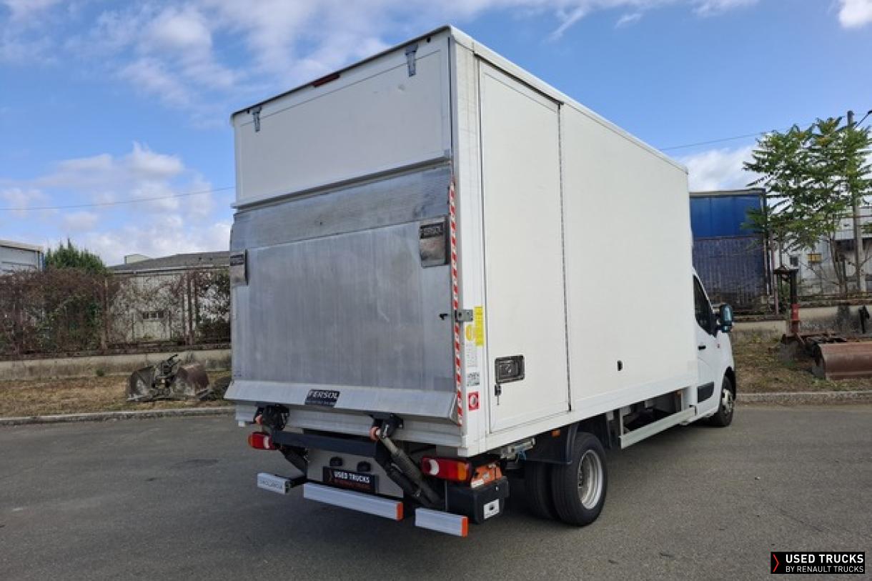 Renault Trucks Master 