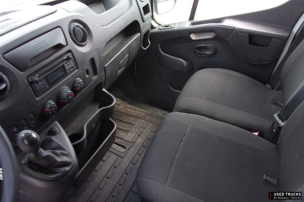 Nissan N/A 145