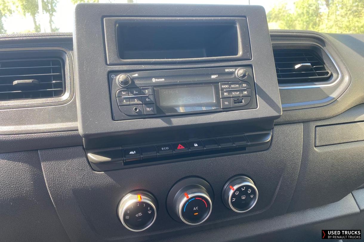 Renault Master 130