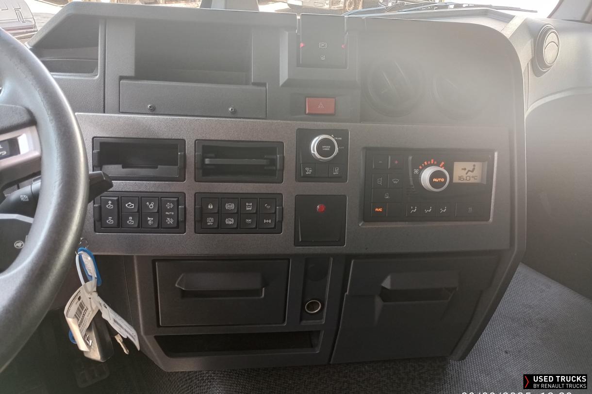 Renault Trucks T 440