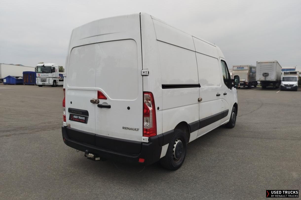 Renault Master 135