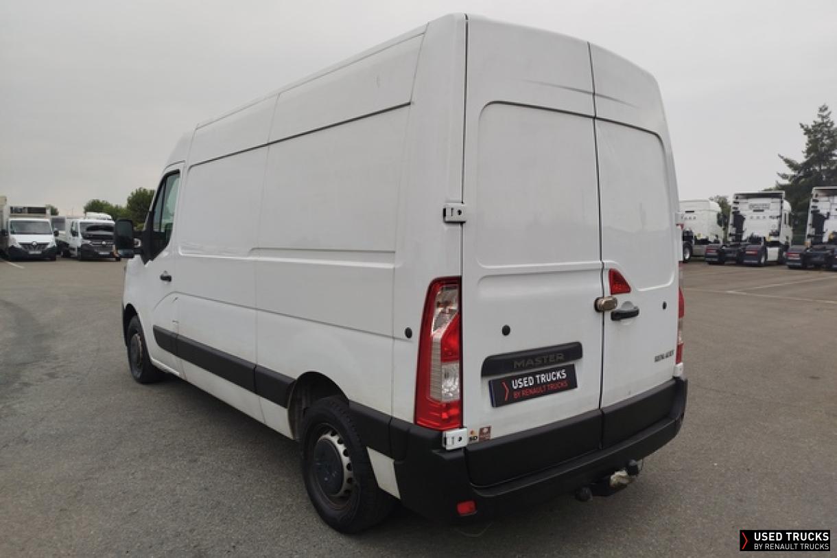 Renault Master 135