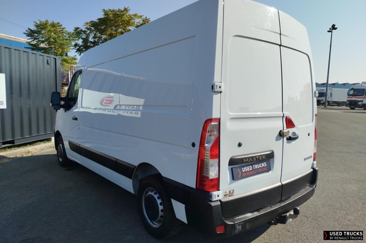 Renault Master 135