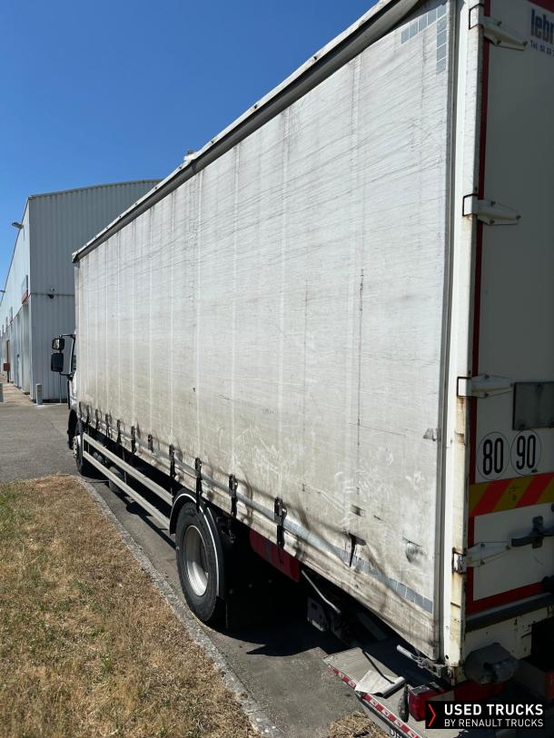 Renault Trucks D Wide 320