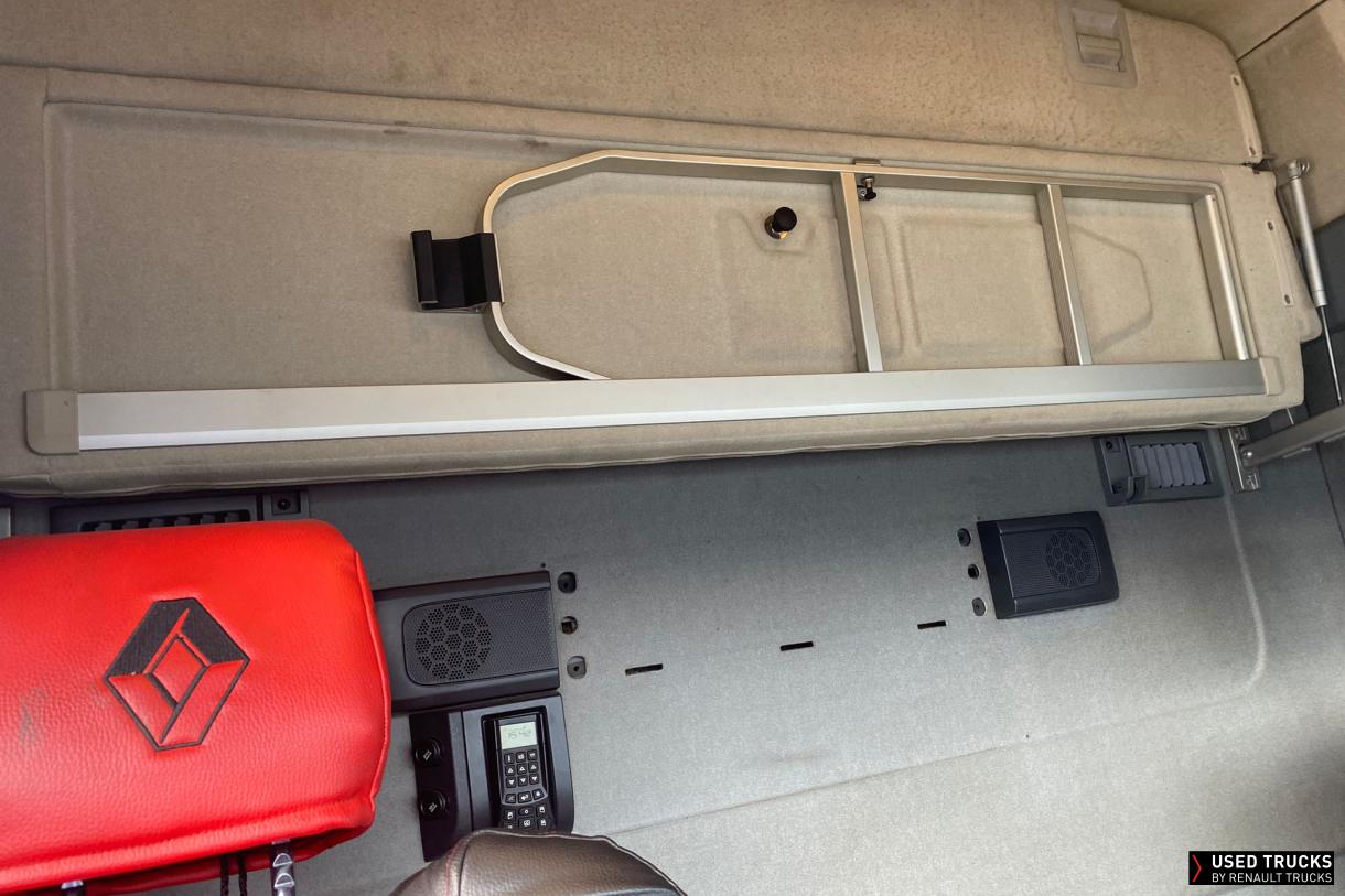 Renault Trucks T 440