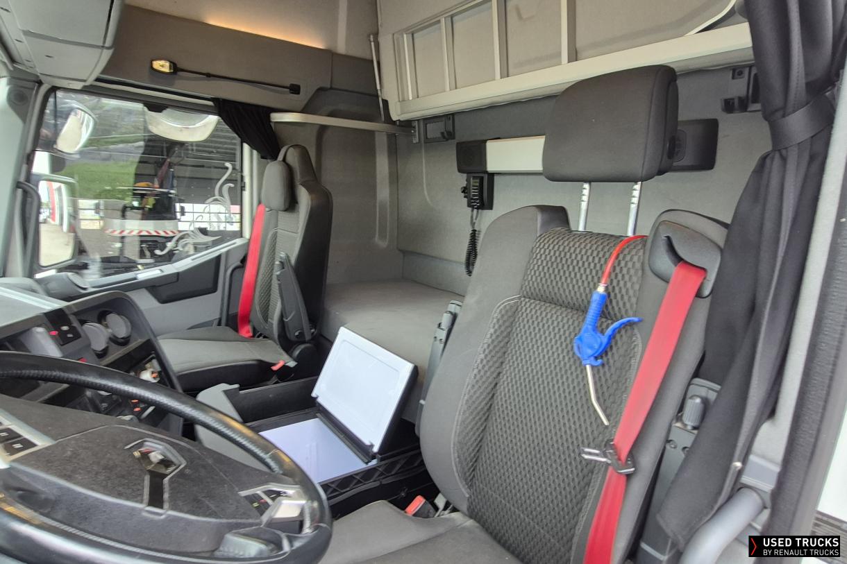 Renault Trucks T High 520