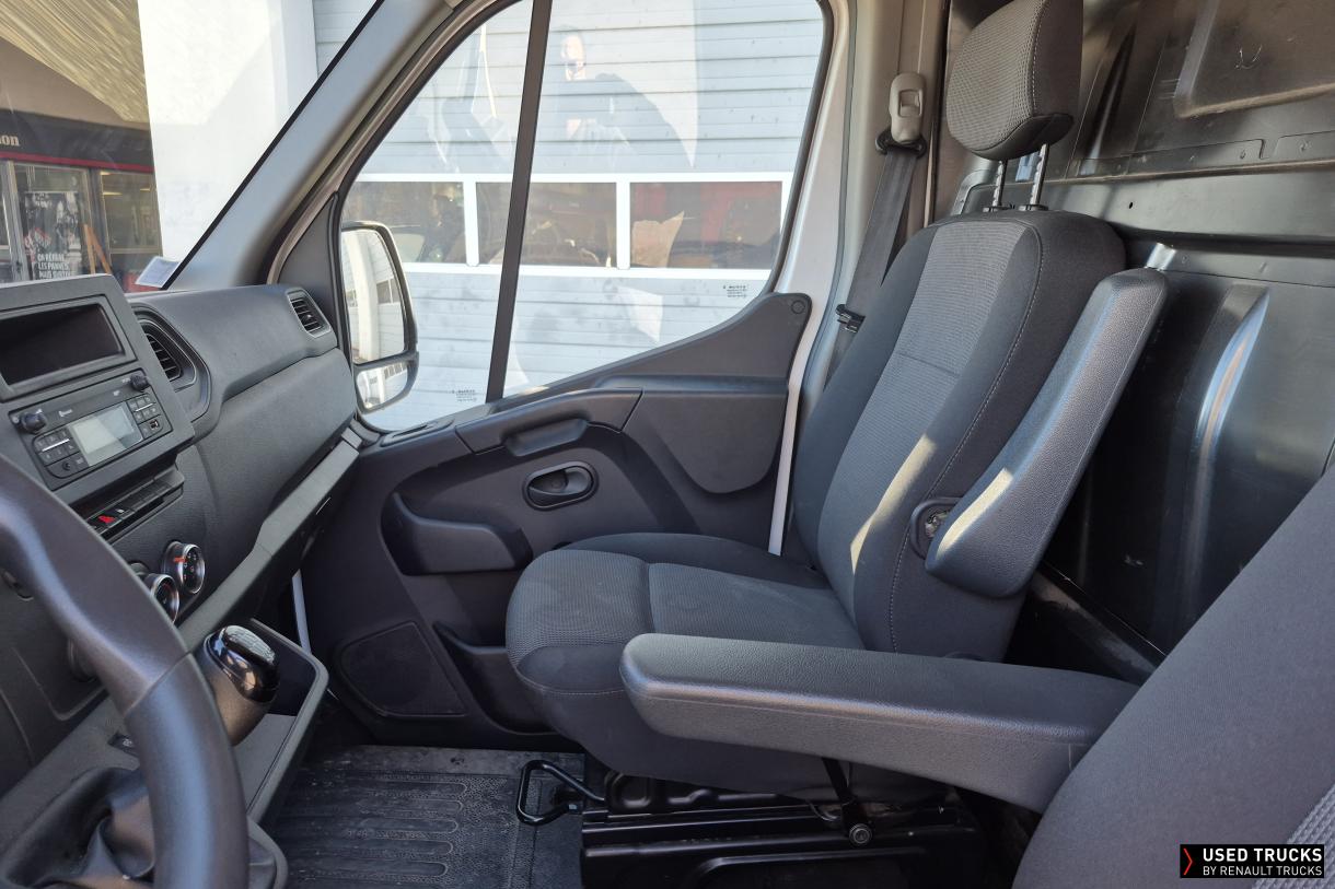 Renault Trucks Master 145