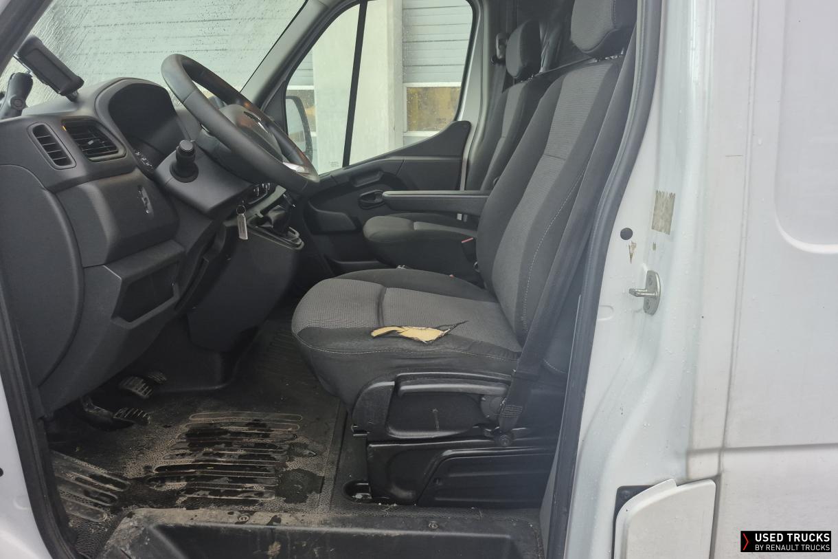 Renault Trucks Master 145