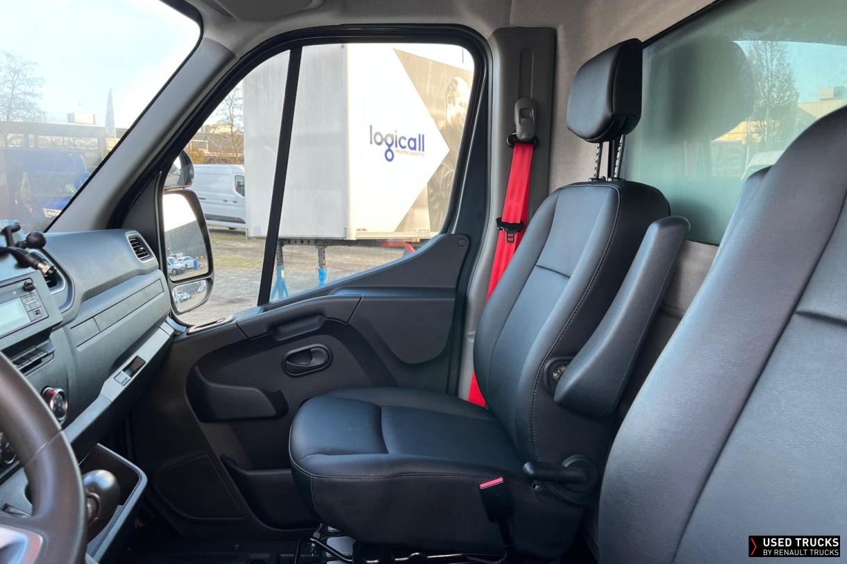 Renault Trucks Master 76