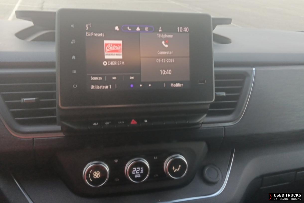 Renault Trucks Trafic 170