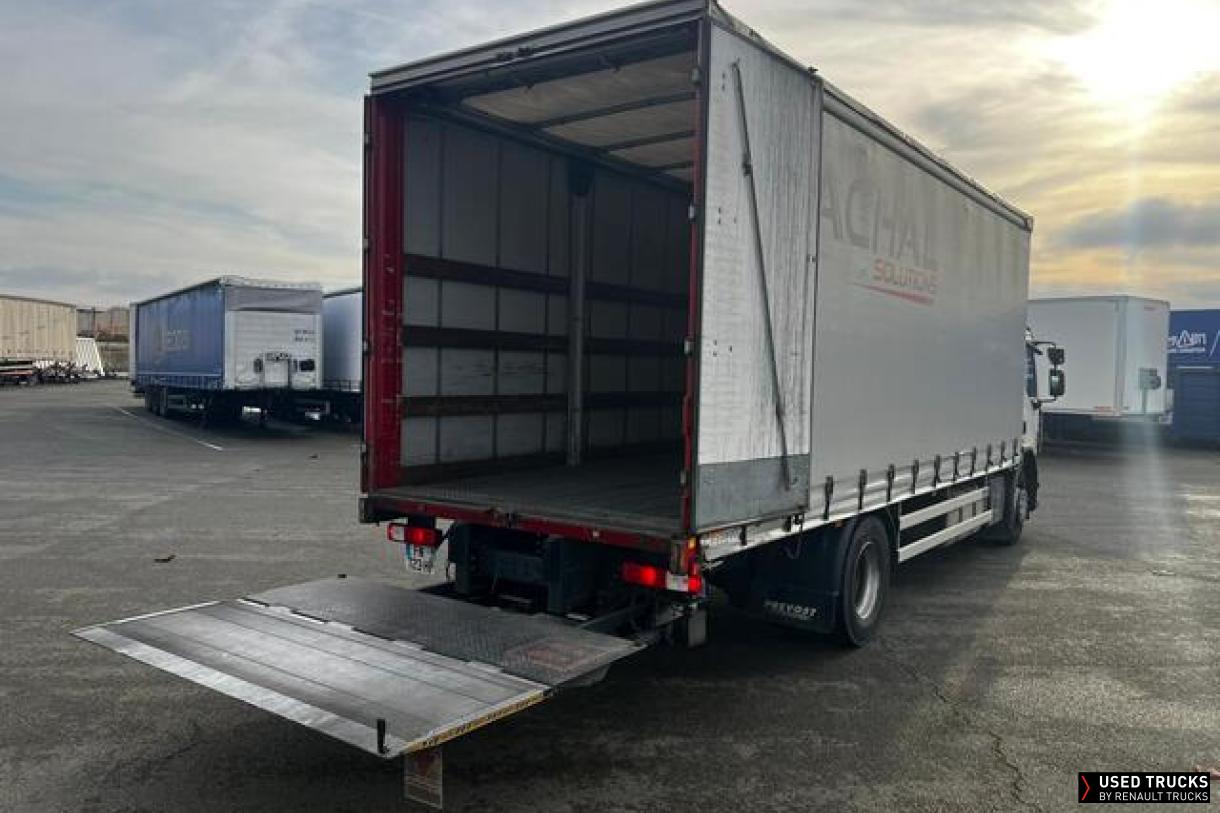 Renault Trucks D Wide 320