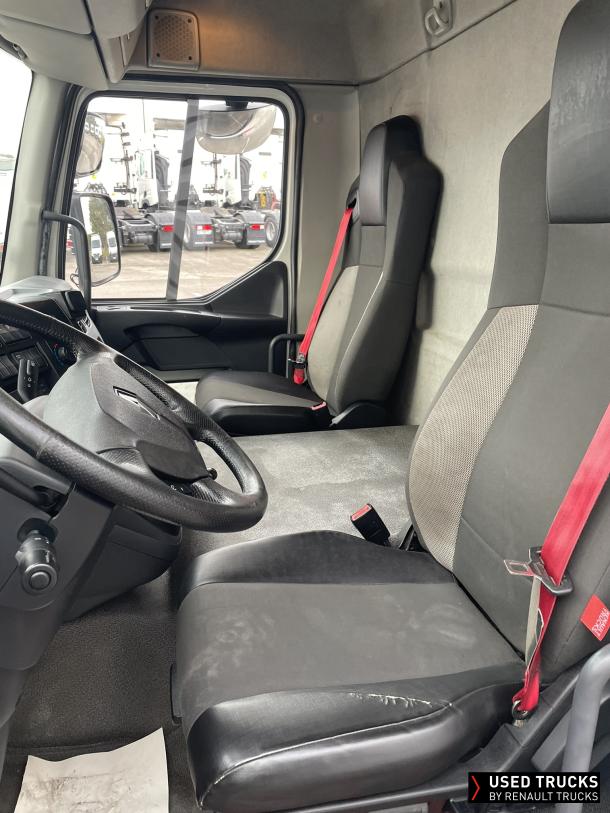 Renault Trucks D 210
