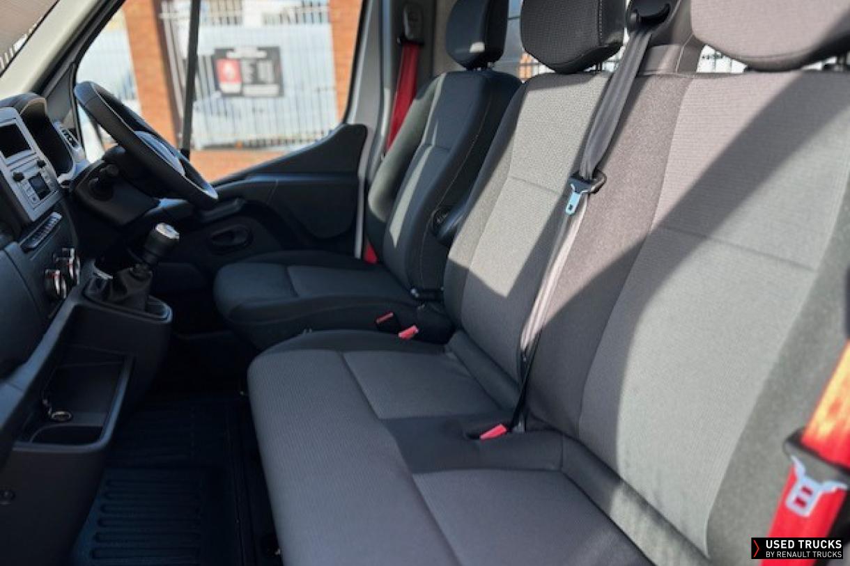 Renault Trucks Master 145