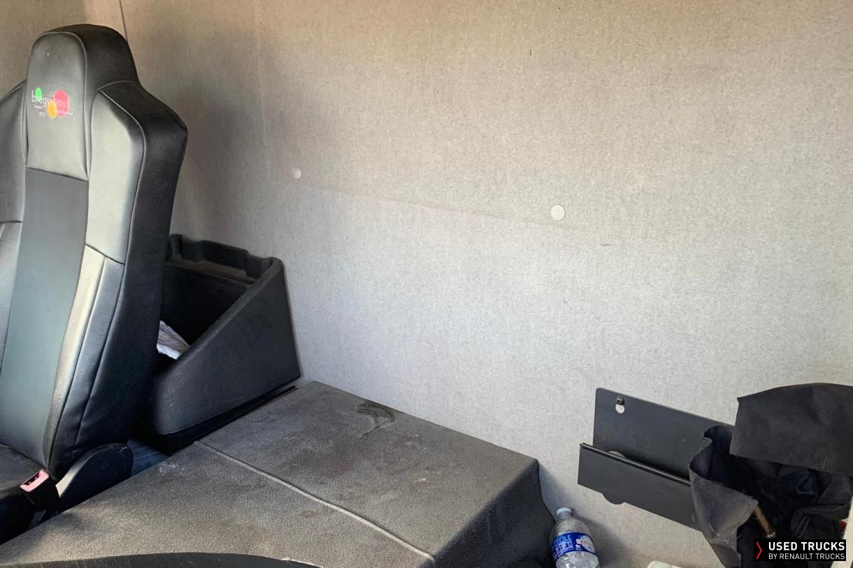 Renault Trucks D 280