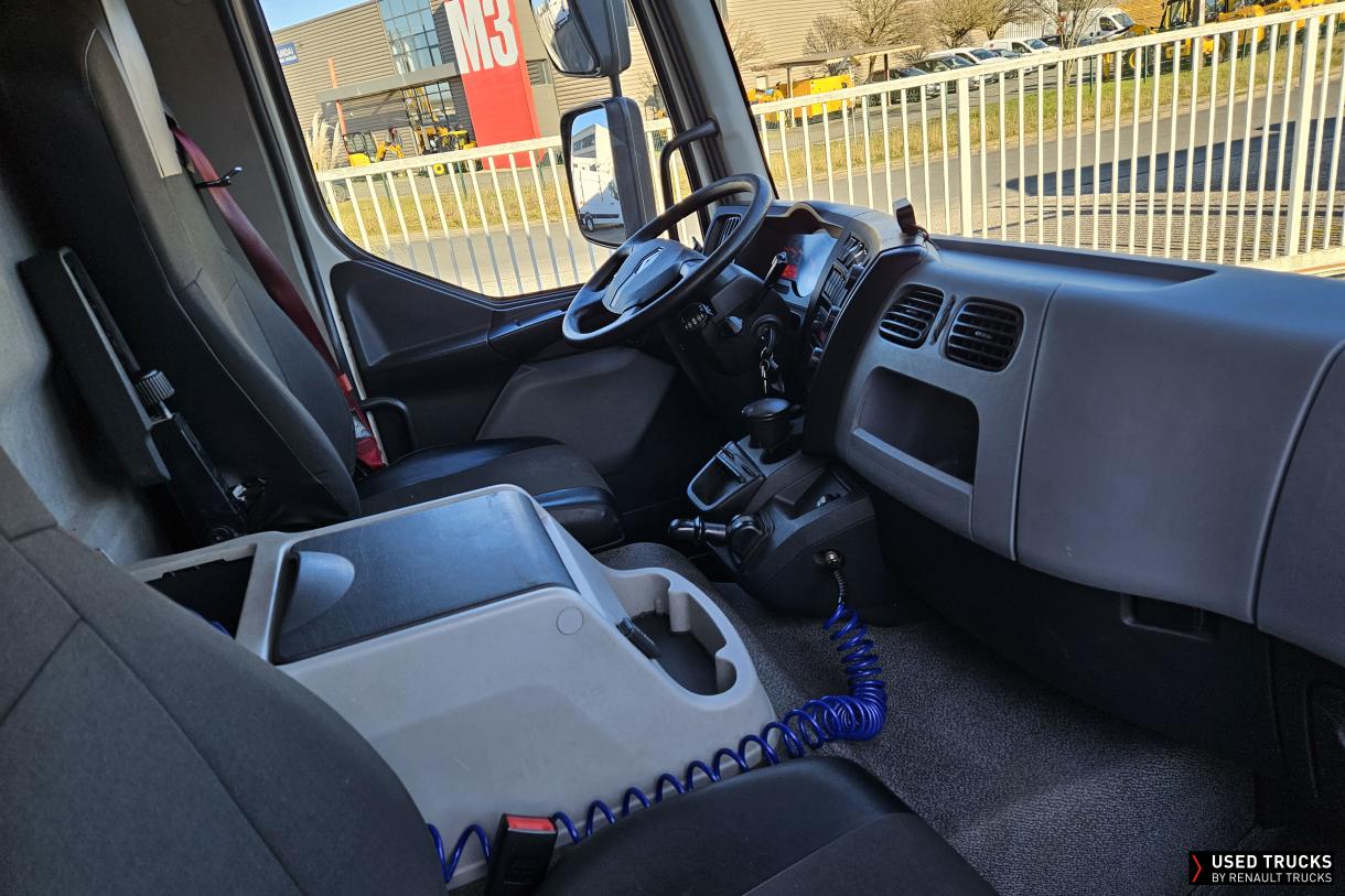 Renault Trucks D 240