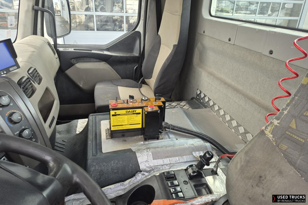 Renault Trucks Premium 430
