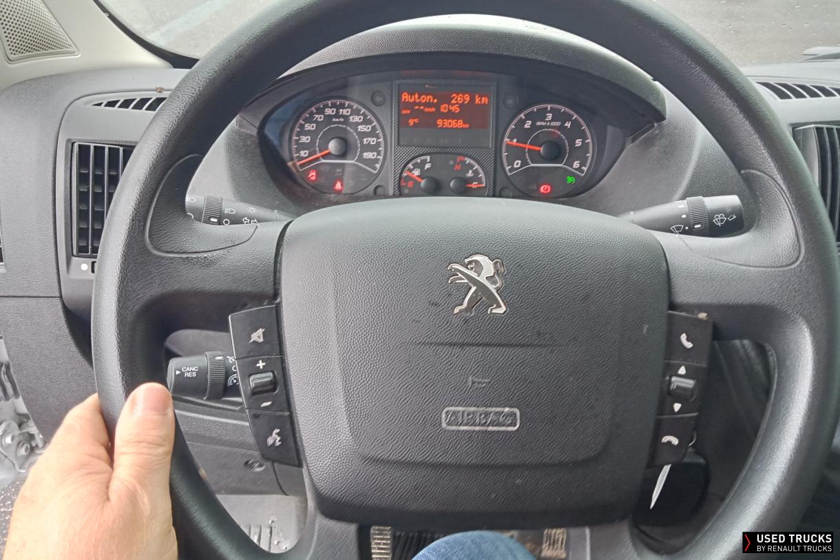 Peugeot Boxer 140