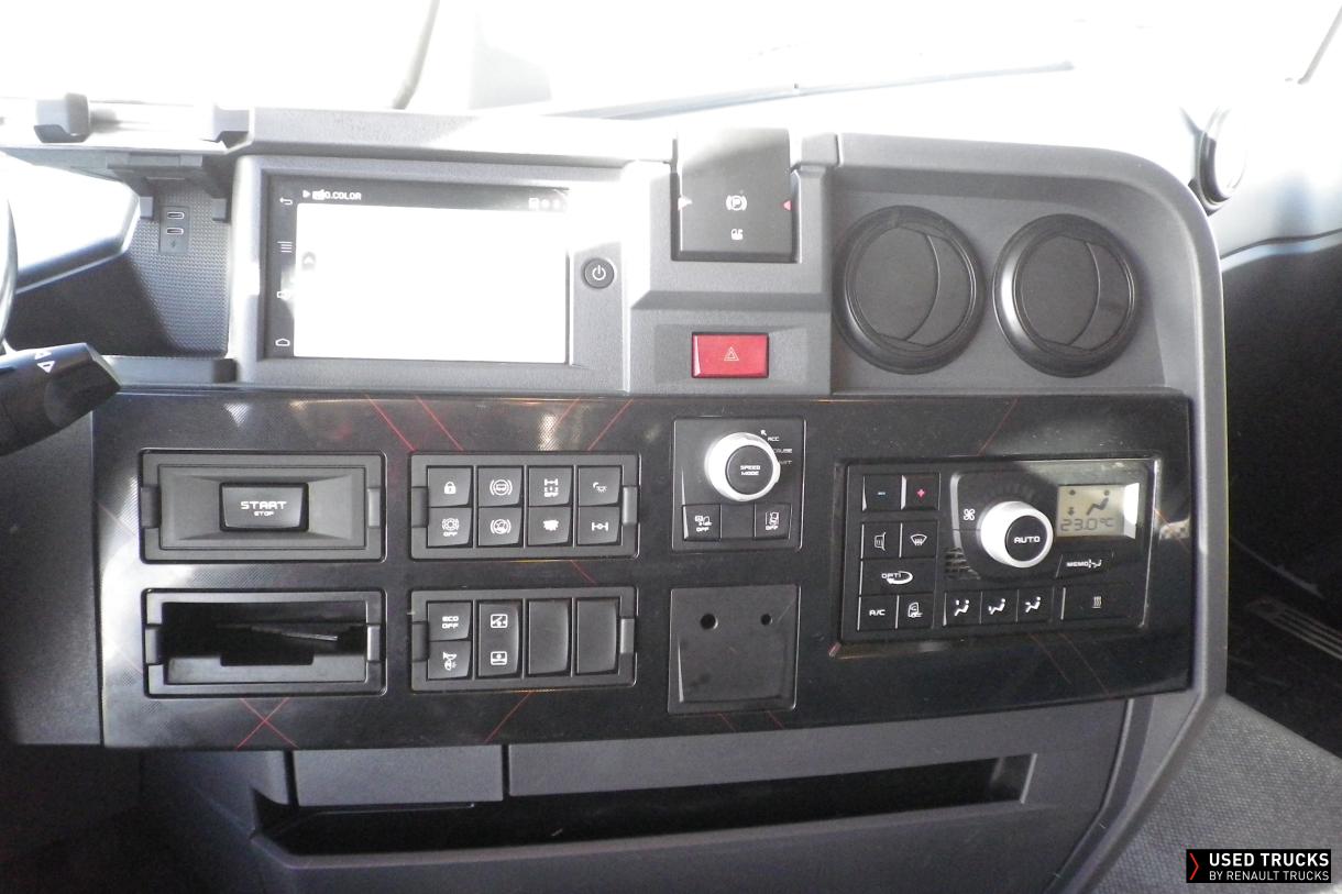 Renault Trucks T 520