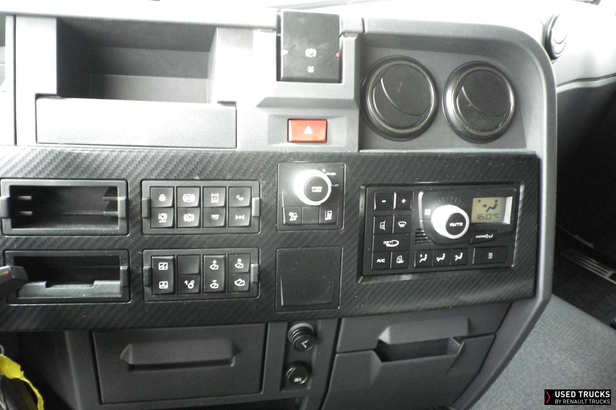 Renault Trucks T 520