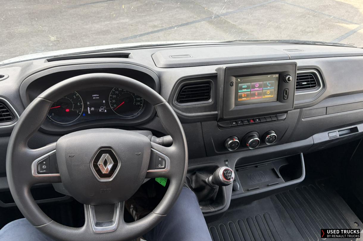Renault Trucks Master 145
